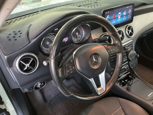 2014 BENZ GLA200 1.5L 9.8萬公里 NT$350,000  第8張相片