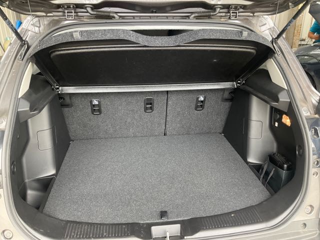 2022 Suzuki sx4 1.4l 油電 3.2萬公里 2wd NT$470,000  第8張相片
