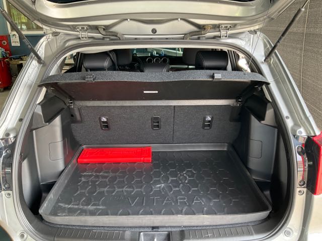 2022 Suzuki vitara s版 油電 1.4l 3.3萬公里 NT$460,000 有第三方認證，無待修、無泡水、無事故、三大保固  LINE:PT0974  #汽車#中古車#新車#原廠#代理商#貿易商#新古車#買車#賣車#五股  第8張相片