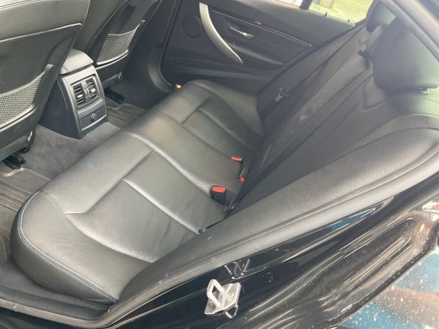 2018 BMW 320i 2.0l 8.7萬公里 m-sport NT$520,000 有第三方認證，無待修、無泡水、無事故、三大保固  LINE:PT0974  #汽車#中古車#新車#原廠#代理商#貿易商#新古車#買車#賣車#五股#新北  第5張相片