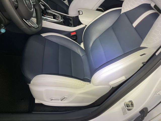 2022 MG hs phev 油電插電式 2.2萬公里 NT$790,000  第6張相片