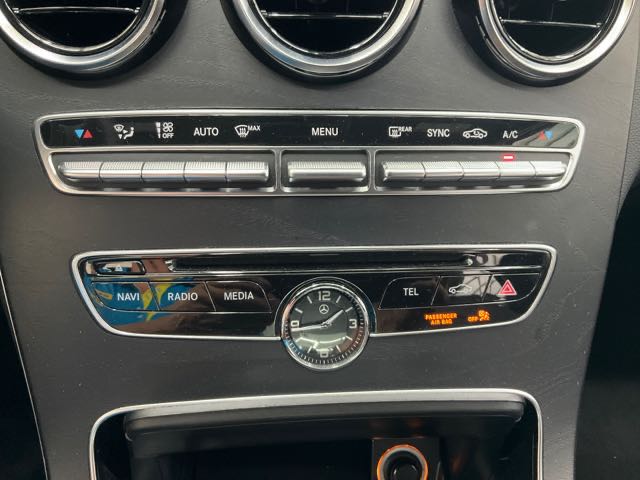 2018 BENZ C300 2.0L 7.2萬公里 NT$800,000 有第三方認證，無待修、無泡水、無事故、三大保固  LINE:PT0974  #汽車#中古車#新車#原廠#代理商#貿易商#新古車#買車#賣車#五股#新北市#台北市  第5張相片