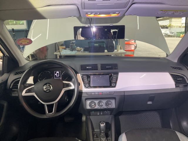 2017 SKODA FABIA 1.2L Combi TSI 7.6萬公里 NT$190,000 有第三方認證，無待修、無泡水、無事故、三大保固  LINE:PT0974  #汽車#中古車#新車#原廠#代理商#貿易商#新古車#買車#賣車  第2張相片