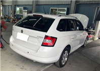2017 SKODA FABIA 1.2L Combi TSI 7.6萬公里 NT$190,000 有第三方認證，無待修、無泡水、無事故、三大保固  LINE:PT0974  #汽車#中古車#新車#原廠#代理商#貿易商#新古車#買車#賣車  第5張縮圖