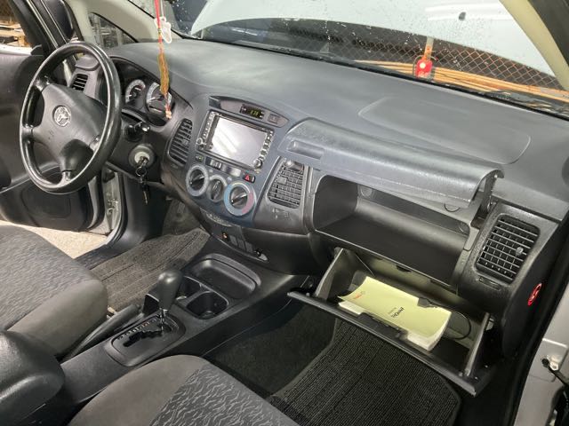 2015 Toyota innova 2.0l j版 9.3萬公里 NT$180,000 有第三方認證，無待修、無泡水、無事故、三大保固  LINE:PT0974  #汽車#中古車#新車#原廠#代理商#貿易商#新古車#買車#賣車#五股#新北  第8張相片