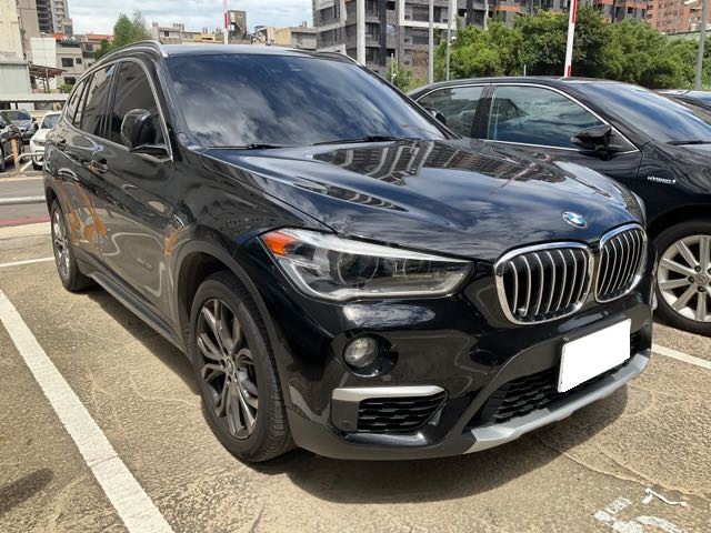 2016 BMW X1 28I 8.8萬公里 4WD 天窗 NT$420,000 有第三方認證，無待修、無泡水、無事故、三大保固  LINE:PT0974  #汽車#中古車#新車#原廠#代理商#貿易商#新古車#買車#賣車#五股#新北市#台北  第1張相片
