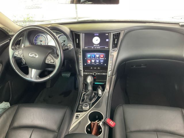 2016 Infiniti q50 灰 2.0l 豪華版 7.9萬公里 NT$260,000 有第三方認證，無待修、無泡水、無事故、三大保固  LINE:PT0974  #汽車#中古車#新車#原廠#代理商#貿易商#新古車#買車#賣車#五股  第2張相片