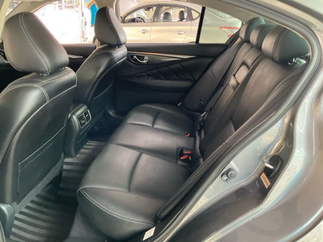 2016 Infiniti q50 灰 2.0l 豪華版 7.9萬公里 NT$260,000 有第三方認證，無待修、無泡水、無事故、三大保固  LINE:PT0974  #汽車#中古車#新車#原廠#代理商#貿易商#新古車#買車#賣車#五股  第6張相片