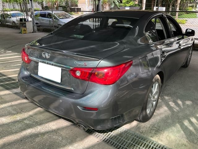 2016 Infiniti q50 灰 2.0l 豪華版 7.9萬公里 NT$260,000 有第三方認證，無待修、無泡水、無事故、三大保固  LINE:PT0974  #汽車#中古車#新車#原廠#代理商#貿易商#新古車#買車#賣車#五股  第9張相片