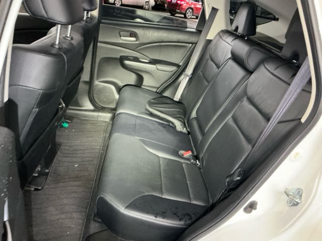 2014 HONDA CR-V 2.4L VTI-S 4.9萬公里 NT$240,000 有第三方認證，無待修、無泡水、無事故、三大保固  LINE:PT0974  #汽車#中古車#新車#原廠#代理商#貿易商#新古車#買車#賣車#五股#新北  第4張相片