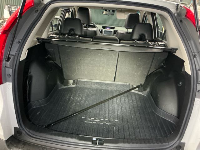 2014 HONDA CR-V 2.4L VTI-S 4.9萬公里 NT$240,000 有第三方認證，無待修、無泡水、無事故、三大保固  LINE:PT0974  #汽車#中古車#新車#原廠#代理商#貿易商#新古車#買車#賣車#五股#新北  第5張相片