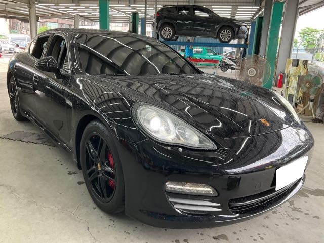 2011 PORSCHE PANAMERA 4 3.6L 9.9萬公里 總代理 跑排 NT$390,000 有第三方認證，無待修、無泡水、無事故、三大保固  LINE:PT0974  #汽車#中古車#新車#原廠#代理商#貿易商#新古車#買車  第1張相片