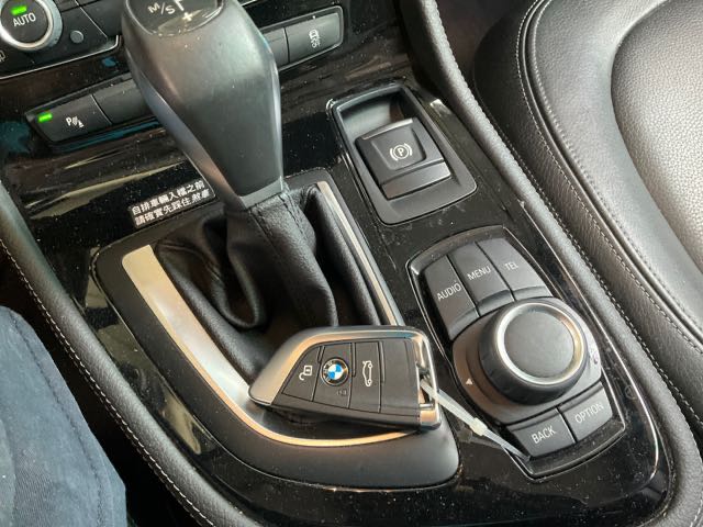 2015 BMW 218d gt 2.0l 9.9萬公里 NT$240,000 有第三方認證，無待修、無泡水、無事故、三大保固  LINE:PT0974  #汽車#中古車#新車#原廠#代理商#貿易商#新古車#買車#賣車#五股#新北市#台北市  第4張相片