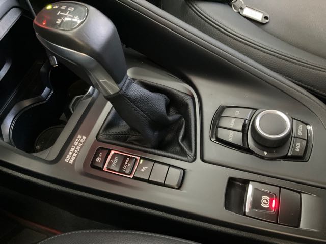 2016 BMW X1 SDRIVE20I 2.0L 6.6萬公里 APPLE CARPLAY 環景 NT$490,000 有第三方認證，無待修、無泡水、無事故、三大保固  LINE:PT0974  #汽車#中古車#新車#原廠#代理商#貿易  第10張相片