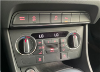 2018 AUDI Q3 30TFSI 1.4L 4.5萬公里 NT$400,000 有第三方認證，無待修、無泡水、無事故、三大保固  LINE:PT0974  #汽車#中古車#新車#原廠#代理商#貿易商#新古車#買車#賣車#五股#新北市  第8張縮圖