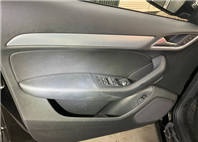 2018 AUDI Q3 30TFSI 1.4L 4.5萬公里 NT$400,000 有第三方認證，無待修、無泡水、無事故、三大保固  LINE:PT0974  #汽車#中古車#新車#原廠#代理商#貿易商#新古車#買車#賣車#五股#新北市  第9張縮圖
