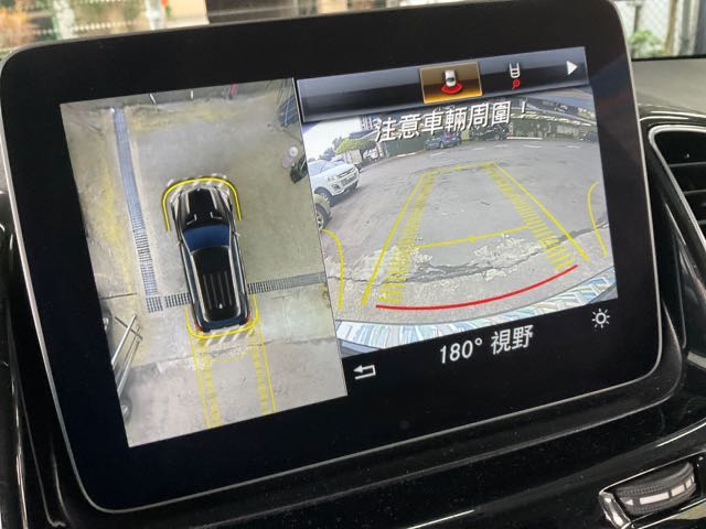 2018 BENZ GLE400 3.0L 10.3萬公里 NT$980,000 有第三方認證，無待修、無泡水、無事故、三大保固  LINE:PT0974  #汽車#中古車#新車#原廠#代理商#貿易商#新古車#買車#賣車#五股#新北市#台北  第6張相片