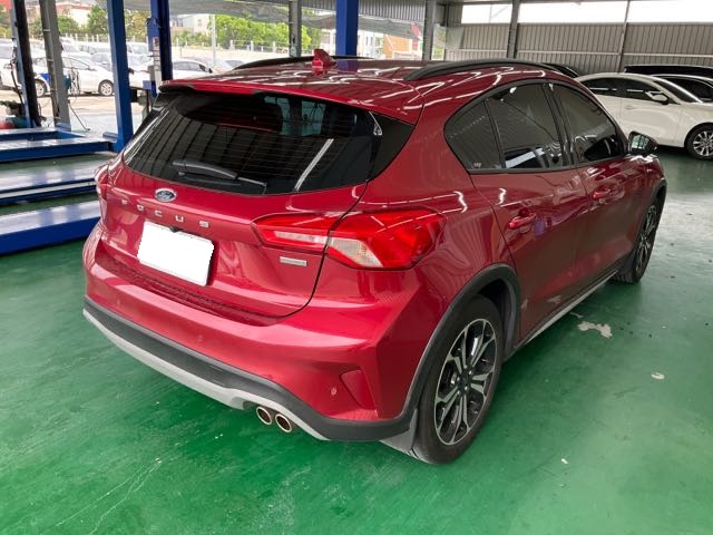 2021 FORD FOCUS 1.5L Lommel 3.3萬公里 NT$360,000 有第三方認證，無待修、無泡水、無事故、三大保固  LINE:PT0974  #汽車#中古車#新車#原廠#代理商#貿易商#新古車#買車#賣車#五股  第12張相片