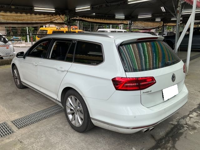 2017 福斯 PASSAT 旅行式小改款 1.8L 9.2萬公里 NT$300,000 有第三方認證，無待修、無泡水、無事故、三大保固  LINE:PT0974  #汽車#中古車#新車#原廠#代理商#貿易商#新古車#買車#賣車#五股#新北  第7張相片