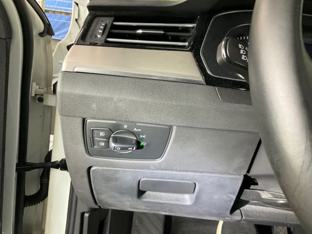 2017 福斯 PASSAT 旅行式小改款 1.8L 9.2萬公里 NT$300,000 有第三方認證，無待修、無泡水、無事故、三大保固  LINE:PT0974  #汽車#中古車#新車#原廠#代理商#貿易商#新古車#買車#賣車#五股#新北  第11張相片