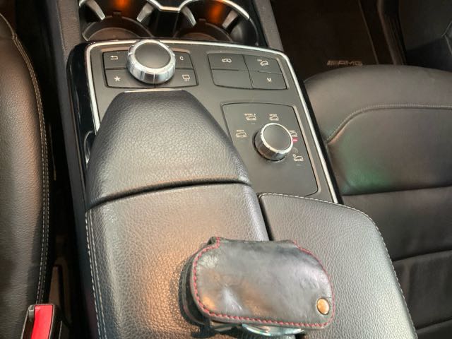 2015 BENZ GLE450 3.0L Coupe 10.6萬公里 NT$1,140,000 有第三方認證，無待修、無泡水、無事故、三大保固  LINE:PT0974  #汽車#中古車#新車#原廠#代理商#貿易商#新古車#買車#賣車  第9張相片