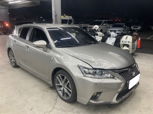 2016 LEXUS CT200H 1.8L 11.7萬公里 F菁英版 NT$330,000 有第三方認證，無待修、無泡水、無事故、三大保固  LINE:PT0974  #汽車#中古車#新車#原廠#代理商#貿易商#新古車#買車#賣車#五股  第1張相片