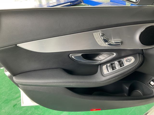 2018 BENZ C200 2.0L 3.6萬公里 NT$750,000 有第三方認證，無待修、無泡水、無事故、三大保固  LINE:PT0974  #汽車#中古車#新車#原廠#代理商#貿易商#新古車#買車#賣車#五股#新北市#台北市  第9張相片