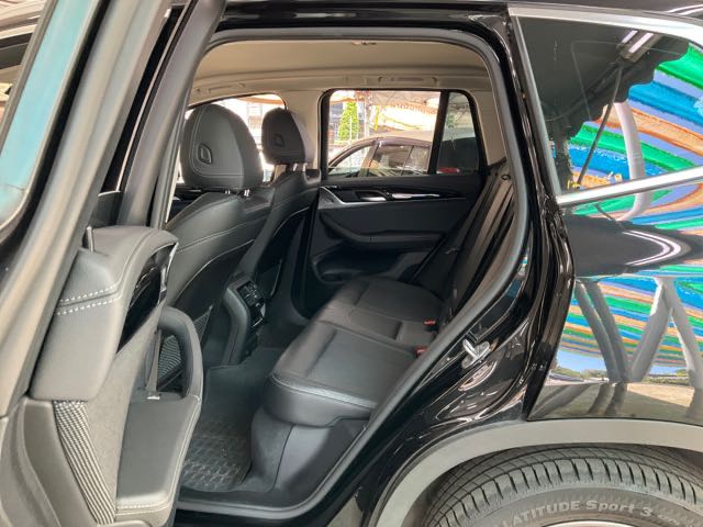 2017 BMW X3 20D 柴油 2.0L11.6萬公里 4WD NT$690,000 有第三方認證，無待修、無泡水、無事故、三大保固  LINE:PT0974  #汽車#中古車#新車#原廠#代理商#貿易商#新古車#買車#賣車#五股  第12張相片