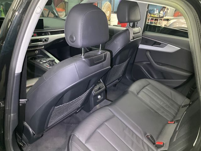 2018 Audi a4 40tfsi 2.0l 6.7萬公里 5門旅行式 NT$900,000 有第三方認證，無待修、無泡水、無事故、三大保固  LINE:PT0974  #汽車#中古車#新車#原廠#代理商#貿易商#新古車#買車#賣車  第10張相片