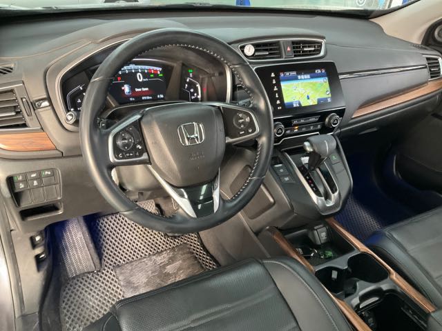 2017 HONDA CR-V 1.5L S版 7.5萬公里 NT$400,000 有第三方認證，無待修、無泡水、無事故、三大保固  LINE:PT0974  #汽車#中古車#新車#原廠#代理商#貿易商#新古車#買車#賣車#五股#新北市  第4張相片