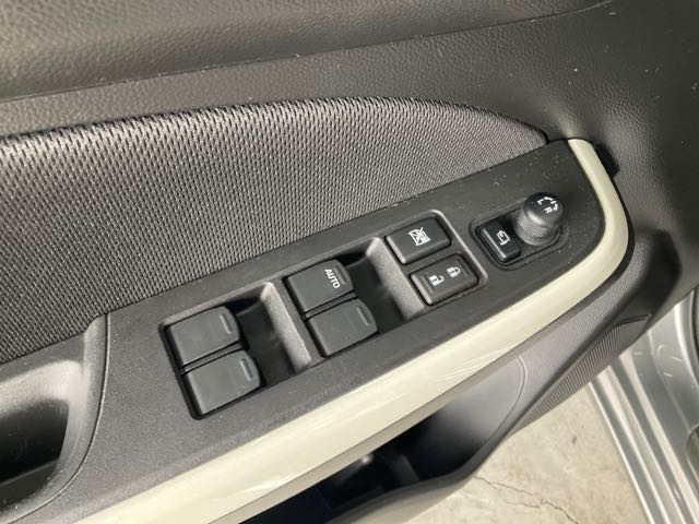 2018 Suzuki swift 1.0l 9.4萬公里 glx 銀 NT$210,000 有第三方認證，無待修、無泡水、無事故、三大保固  LINE:PT0974  #汽車#中古車#新車#原廠#代理商#貿易商#新古車#買車#賣車#五股  第8張相片