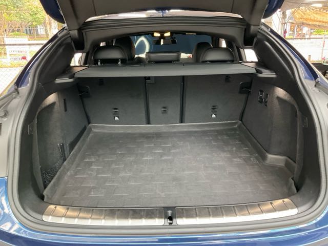 2019 BMW X4 2.0L 11.8萬公里 30 IM版 NT$950,000 有第三方認證，無待修、無泡水、無事故、三大保固  LINE:PT0974  #汽車#中古車#新車#原廠#代理商#貿易商#新古車#買車#賣車#五股#新北市  第4張相片