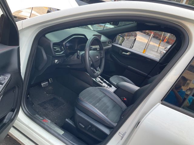 2021 FORD KUGA 2.0l 4.9萬公里 st-line acc 自動防護極高 NT$420,000 有第三方認證，無待修、無泡水、無事故、三大保固  LINE:PT0974  #汽車#中古車#新車#原廠#代理商#貿易商#新古車  第2張相片