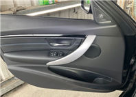 2018 BMW 320i 2.0l 8.7萬公里 m-sport NT$400,000 有第三方認證，無待修、無泡水、無事故、三大保固  後視鏡盲點、摸門、車道偏移、無ACC、環景  LINE:PT0974  #汽車#中古車#新車#原廠  第9張縮圖