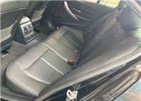 2018 BMW 320i 2.0l 8.7萬公里 m-sport NT$400,000 有第三方認證，無待修、無泡水、無事故、三大保固  後視鏡盲點、摸門、車道偏移、無ACC、環景  LINE:PT0974  #汽車#中古車#新車#原廠  第10張縮圖