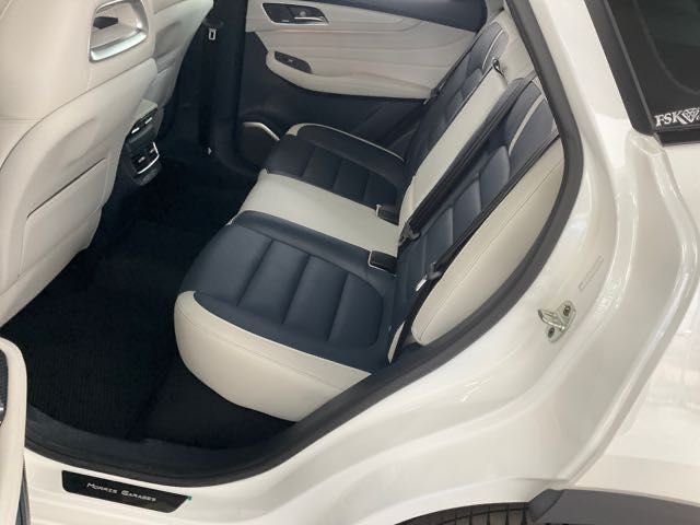 2022 MG HS PHEV 油電插電式 2.2萬公里 NT$500,000 有第三方認證，無待修、無泡水、無事故、三大保固  LINE:PT0974  #汽車#中古車#新車#原廠#代理商#貿易商#新古車#買車#賣車#五股#新北市#台北市  第8張相片