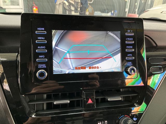 2022 TOYOTA CAMRY 尊爵版 2.0l 3.3萬公里 NT$500,000 有第三方認證，無待修、無泡水、無事故、三大保固  LINE:PT0974  #汽車#中古車#新車#原廠#代理商#貿易商#新古車#買車#賣車#五股#新北  第4張相片