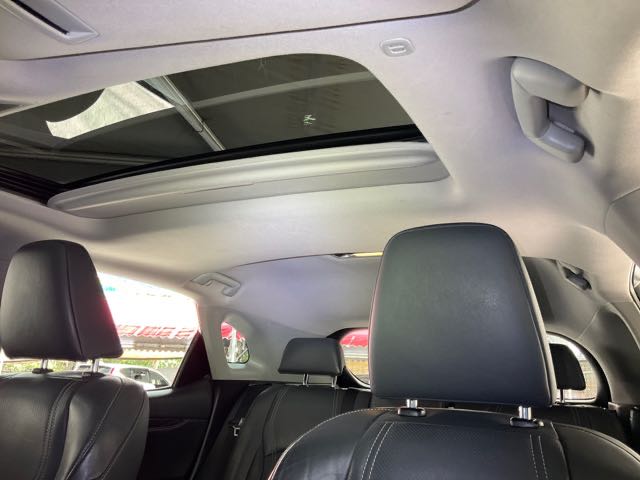 2016 LEXUS RX200T 頂級版 2.0L 12.8萬公里 NT$540,000 有第三方認證，無待修、無泡水、無事故、三大保固  LINE:PT0974  #汽車#中古車#新車#原廠#代理商#貿易商#新古車#買車#賣車#五股  第6張相片