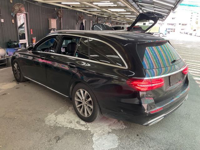 2017 BENZ E220D 2.0L 12.3萬公里 NT$650,000 有第三方認證，無待修、無泡水、無事故、三大保固  LINE:PT0974  #汽車#中古車#新車#原廠#代理商#貿易商#新古車#買車#賣車#五股#新北市#台北市  第2張相片