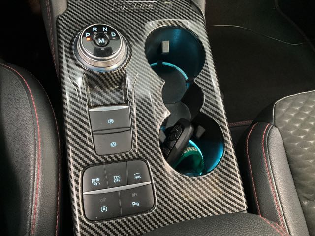 2020 FORD FOCUS 5門 1.5L 7.4萬公里 ST-Line 保固6月底 NT$300,000 有第三方認證，無待修、無泡水、無事故、三大保固  LINE:PT0974  #汽車#中古車#新車#原廠#代理商#貿易商#新古車  第4張相片