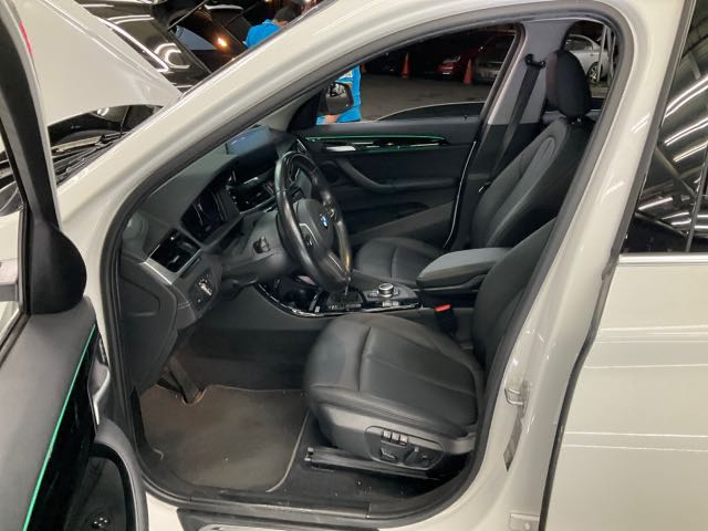 2021 BMW X1 SDRIVE18I 2.7萬公里 1.5L 62萬 NT$620,000  第6張相片