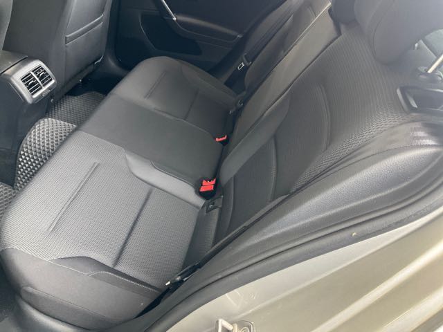 2019 VW GOLF 280TSI 1.4L 10萬公里 NT$270,000 有第三方認證，無待修、無泡水、無事故、三大保固  LINE:PT0974  #汽車#中古車#新車#原廠#代理商#貿易商#新古車#買車#賣車#五股#新北市  第4張相片