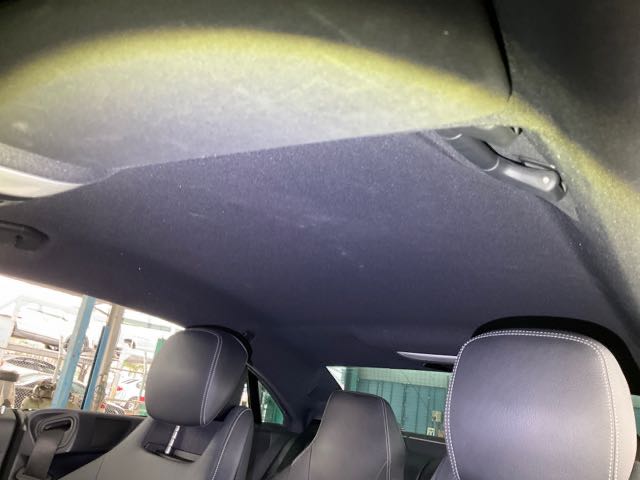 2015 BENZ E200 2.0L 12.2萬公里 雙門 NT$310,000 有第三方認證，無待修、無泡水、無事故、三大保固  LINE:PT0974  #汽車#中古車#新車#原廠#代理商#貿易商#新古車#買車#賣車#五股#新北市  第5張相片