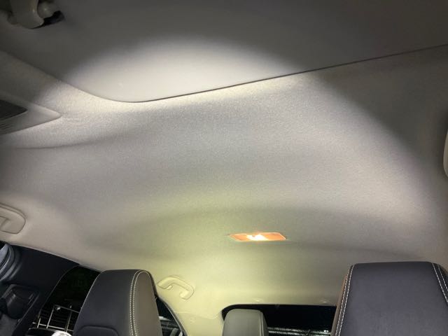 2022 TOYOTA ALTIS 1.8L 4.6萬公里 豪華版 ACC NT$300,000 有第三方認證，無待修、無泡水、無事故、三大保固  LINE:PT0974  #汽車#中古車#新車#原廠#代理商#貿易商#新古車#買車#賣車  第3張相片