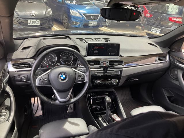 2016 BMW x1 28i 8.8萬公里 4wd 天窗 NT$320,000 有第三方認證，無待修、無泡水、無事故、三大保固  LINE:PT0974  #汽車#中古車#新車#原廠#代理商#貿易商#新古車#買車#賣車#五股#新北市#台北  第2張相片