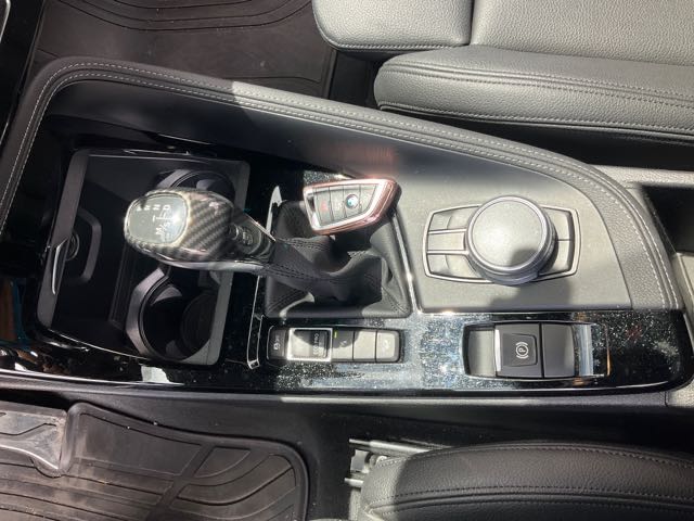 2016 BMW x1 28i 8.8萬公里 4wd 天窗 NT$320,000 有第三方認證，無待修、無泡水、無事故、三大保固  LINE:PT0974  #汽車#中古車#新車#原廠#代理商#貿易商#新古車#買車#賣車#五股#新北市#台北  第6張相片