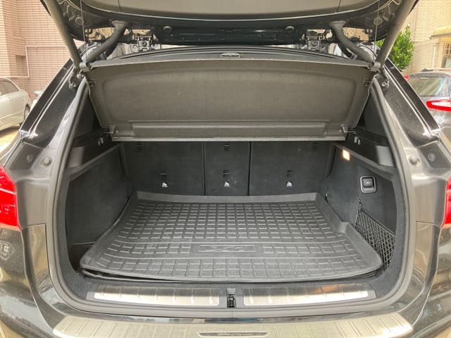 2016 BMW x1 28i 8.8萬公里 4wd 天窗 NT$320,000 有第三方認證，無待修、無泡水、無事故、三大保固  LINE:PT0974  #汽車#中古車#新車#原廠#代理商#貿易商#新古車#買車#賣車#五股#新北市#台北  第7張相片