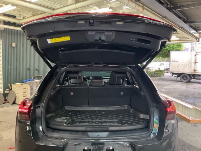 2020 LEXUS UX250H 2.0l 5.1萬公里 豪華版 NT$600,000 有第三方認證，無待修、無泡水、無事故、三大保固  LINE:PT0974  #汽車#中古車#新車#原廠#代理商#貿易商#新古車#買車#賣車#五股#新北  第5張相片