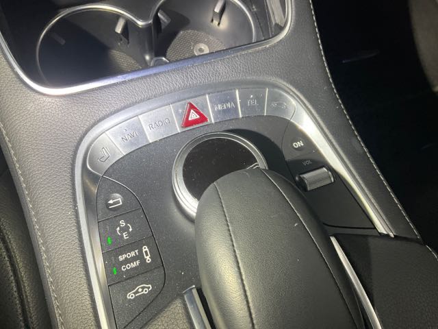 2013 Mercedes-Benz s400h 3.5l 油電 7.6萬公里 NT$370,000 有第三方認證，無待修、無泡水、無事故、此車無保固  LINE:PT0974  #汽車#中古車#新車#原廠#代理商#貿易商#新古車#買車  第6張相片