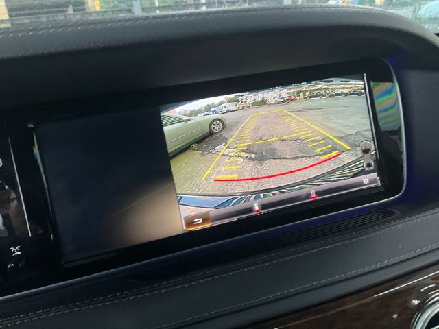 2013 Mercedes-Benz s400h 3.5l 油電 7.6萬公里 NT$370,000 有第三方認證，無待修、無泡水、無事故、此車無保固  LINE:PT0974  #汽車#中古車#新車#原廠#代理商#貿易商#新古車#買車  第7張相片